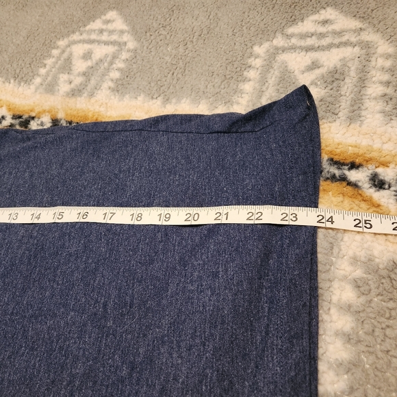 Free State blue tshirt rose motif sz L rosebud vine on chest - Picture 5 of 7